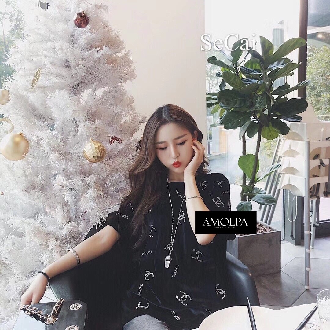 เสื้อเกาหลี พร้อมส่ง เสื้อยืด T. แบรนด์ CHANEL ปักเพชร