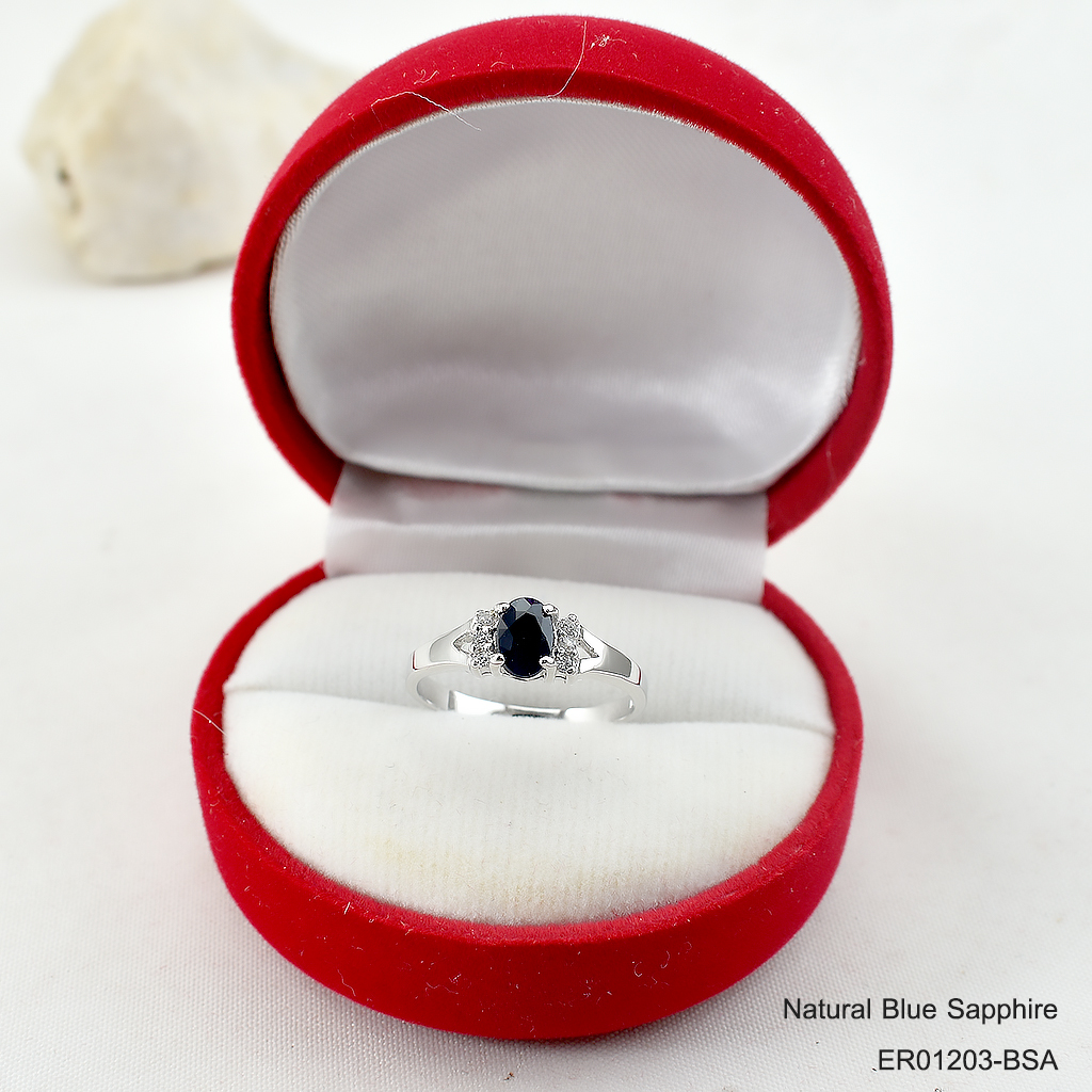 SKJewelryfactory แหวนเงินแท้ ฝังพลอยไพลินแท้ ดีไซด์น่ารัก ER01203-BSA