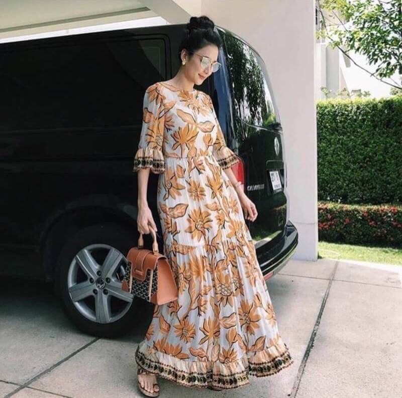 เดรสเกาหลี พร้อมส่ง ชุดเดรส Maxi Dress พิมพ์ลายดอกไม้