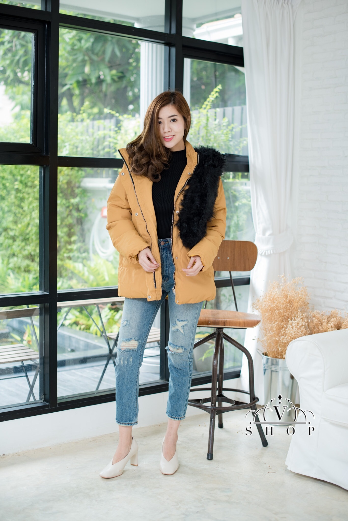 เสื้อเกาหลี พร้อมส่ง โค้ดสำหรับเดินทาง