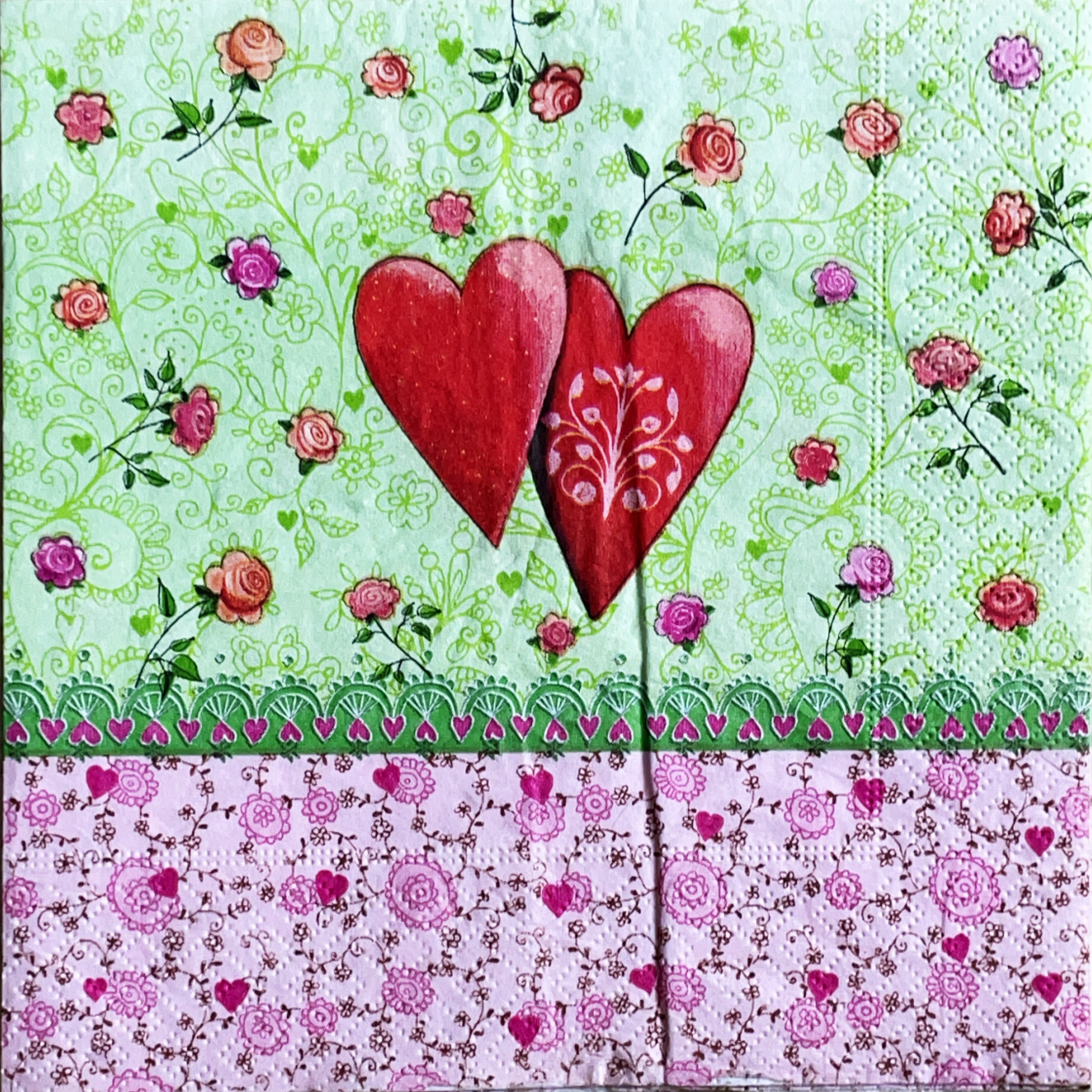 แนวภาพ Valentine หัวใจคู่ บนแถบลายดอกไม้ ลายแต่ง เป็นภาพแนวยาว กระดาษแนพกิ้นสำหรับทำงาน เดคูพาจ Decoupage Paper Napkins ขนาด 33X33cm