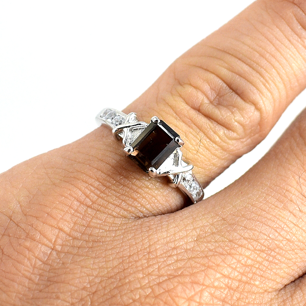 SKJewelryFactory แหวนเหลี่ยม พลอยสโมกกี้ควอทซ์แท้ ER00792-SMQ