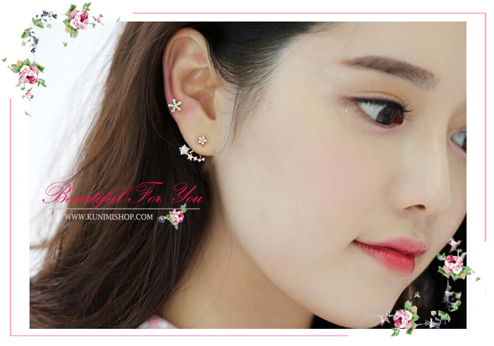 ตุ้มหู ต่างหู สีโรสโกลด์ รูปดาว ประดับด้วยเพชร สวย น่ารัก แบบแป้สเสียบ ขนาด : 2 cm.