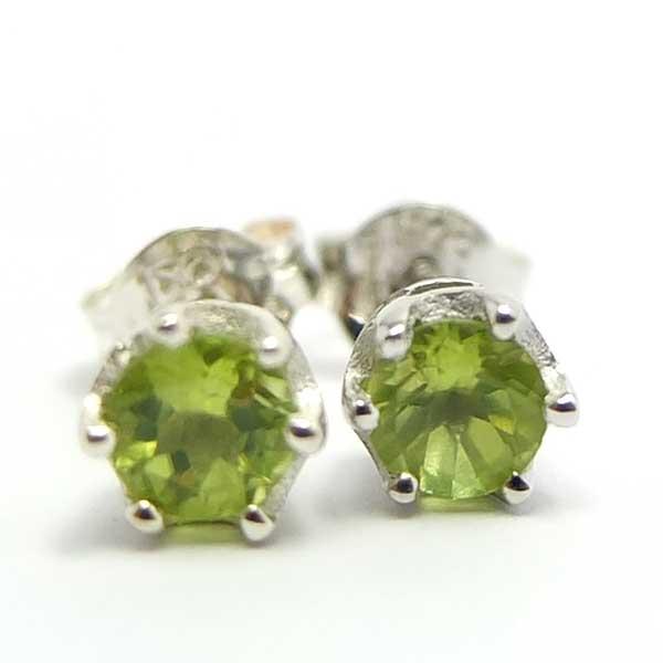 SKJewelryFactory EER00253-PDT ต่างหูพลอยแท้ ต่างหูสีเขียว ต่างหูพลอยเพอริดอทแท้ สีเขียวมะกอก