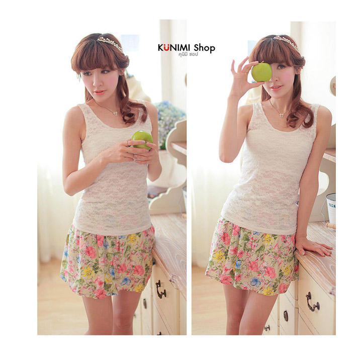  เสื้อกล้ามซับในเต็มตัว ผ้าลายลูกไม้ทั้งตัว ด้านหน้ามีซับอีกชั้น ด้านหลังเป็นผ้าลูกไม้ซีทรู ผ้ายืดใส่สบาย สวย เซ็กซี่มากคะ จะใส่เดี่ยวๆ หรือ จะใส่ชุดกับเสื้อคลุมอีกตัวก็ดูดีคะ ขนาด : FREE SIZE มี 3 สี : ขาว ดำ ครีม 