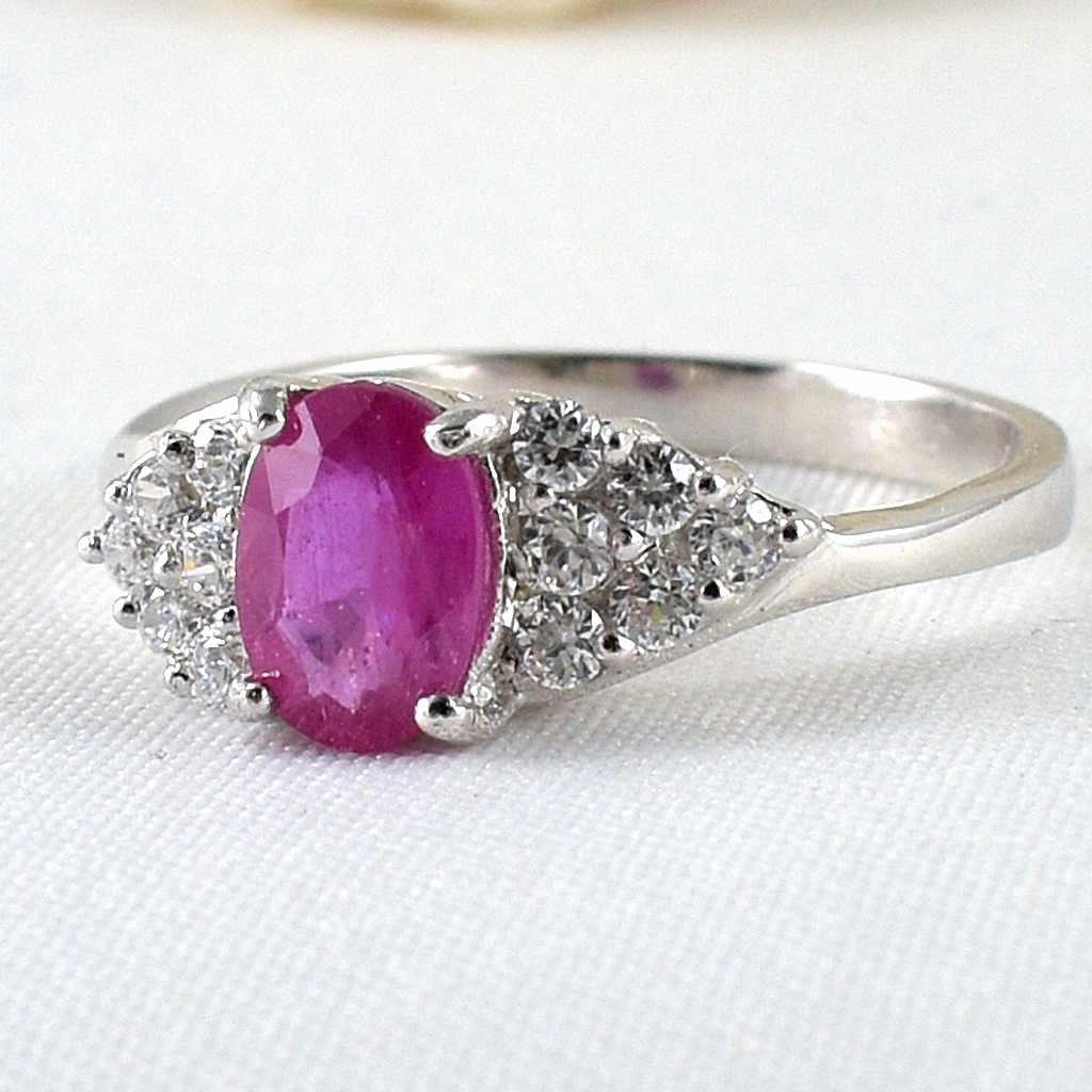 SKJewelryfactory แหวนทับทิมแท้ สีแดงอมชูมพู สีหวานมาก ER01700-RBY