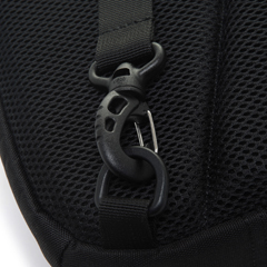 Coleman - ATLAS SLING BAG – 5 L Heater (สีเทาควันบุหรี่) コールマン ボディバッグ アトラス スリングバッグ 対応 自転車/ウォーキング