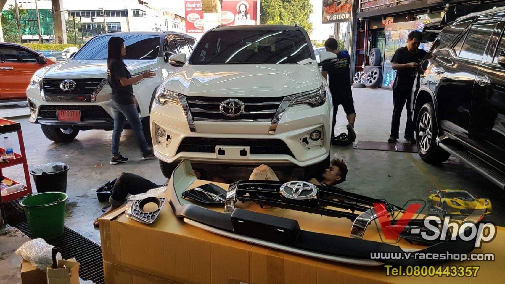 New Fortuner ลิ้นหน้า+หลัง ทรง TRD 2 (งานเทียบนะครับ)