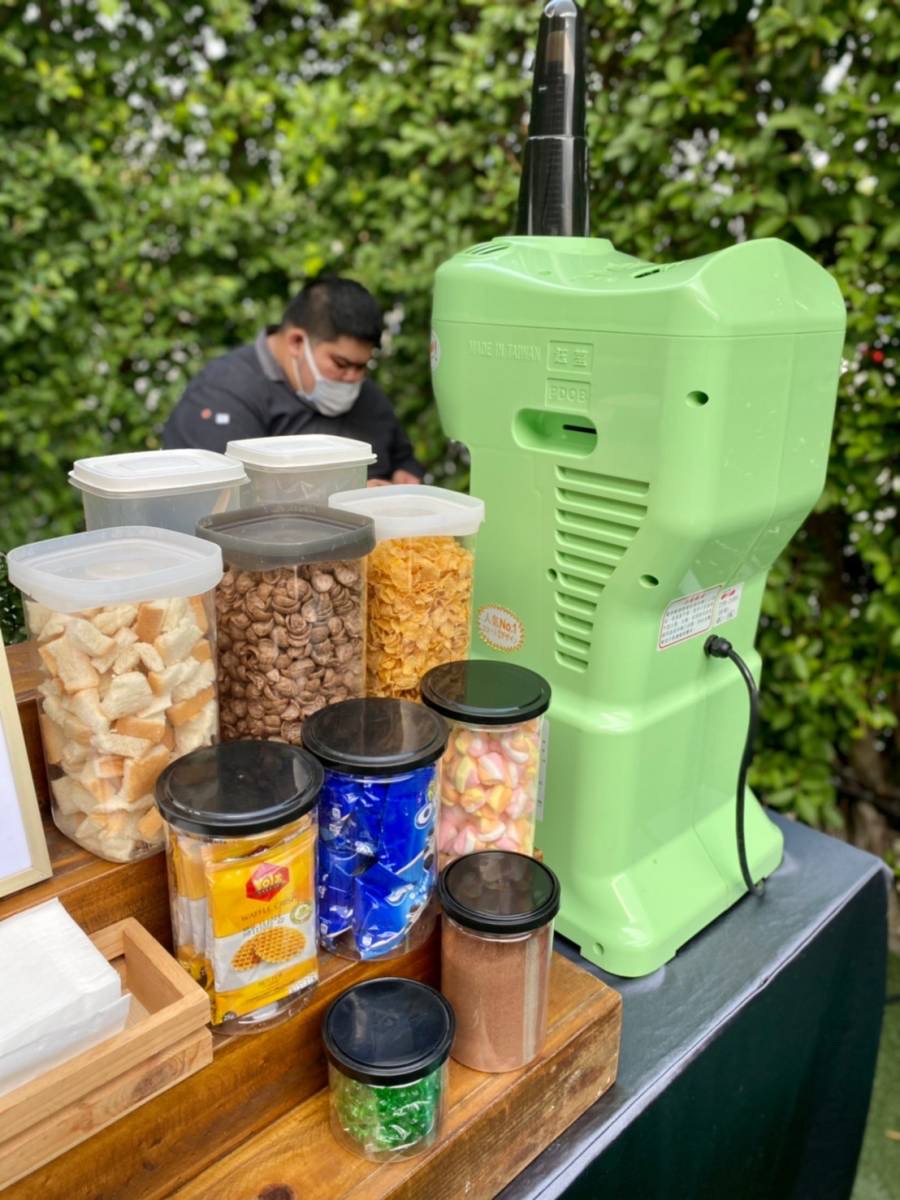 รับออกบูธ ปังเย็นเกล็ดหิมะ น้ำเเข็งใส บิงซู