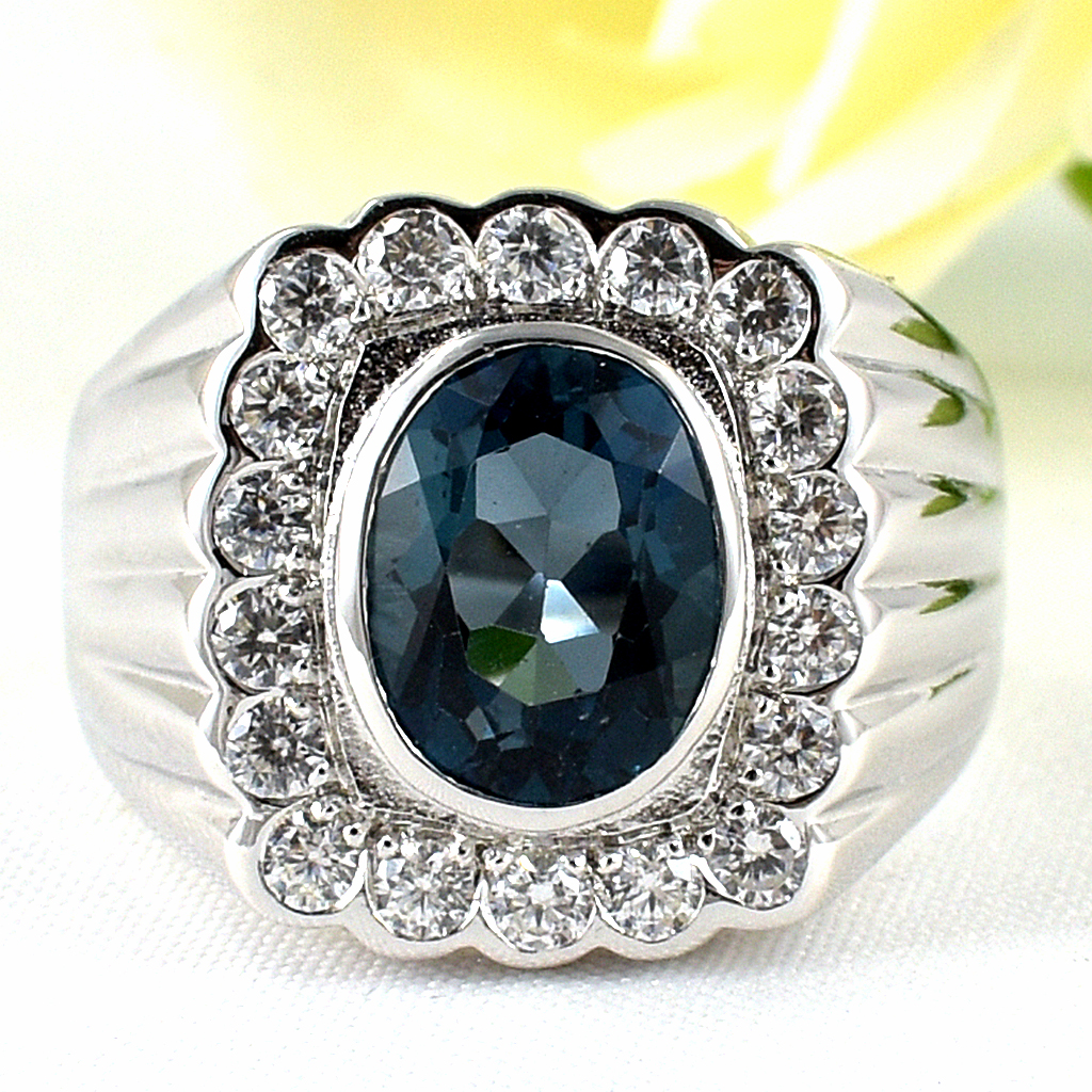 SKJewelryFactory แหวนชายพลอยสีฟ้าเข้ม ไฟดี พลอยลอนดอนบลูโทปาซแท้ MR00391-LBT