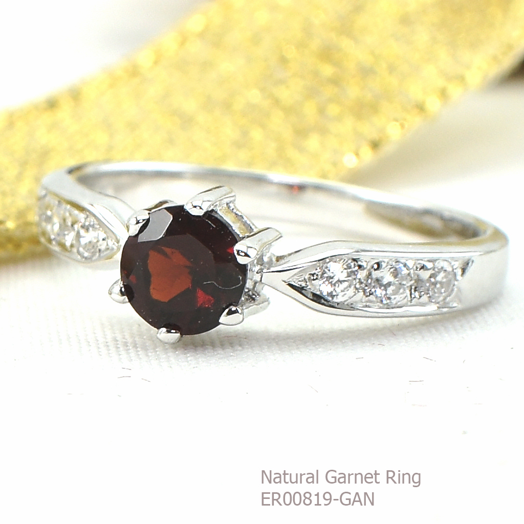 SKJewelryFactory แหวนโกเมนแท้ สไตล์แหวนหมั้น ER00819-GAN