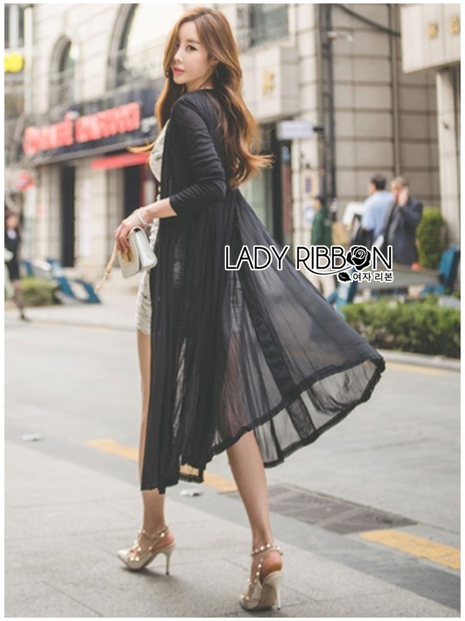พร้อมส่ง