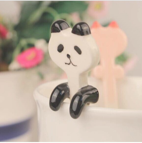 พร้อมส่ง ช้อนกาแฟเซรามิครูปสัตว์ แบบเกี่ยวข้างแก้ว มี 5 ลาย