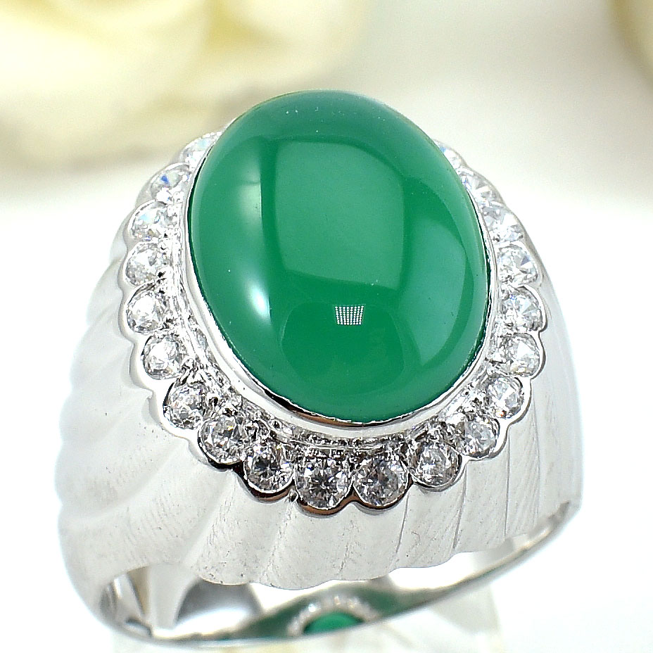SKJewelryFactory แหวนพลอยกรีนอะเกทแท้ สีเขียวดุจดั่งมรกต แหวนชายทรงคลาสสิค MR00009-GAC