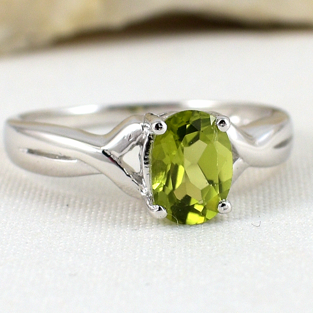 SKJewelryfactory แหวนเงินแท้ฝังพลอยเพอริดอทแท้ น่ารักสุดชิค ER01748-PDT