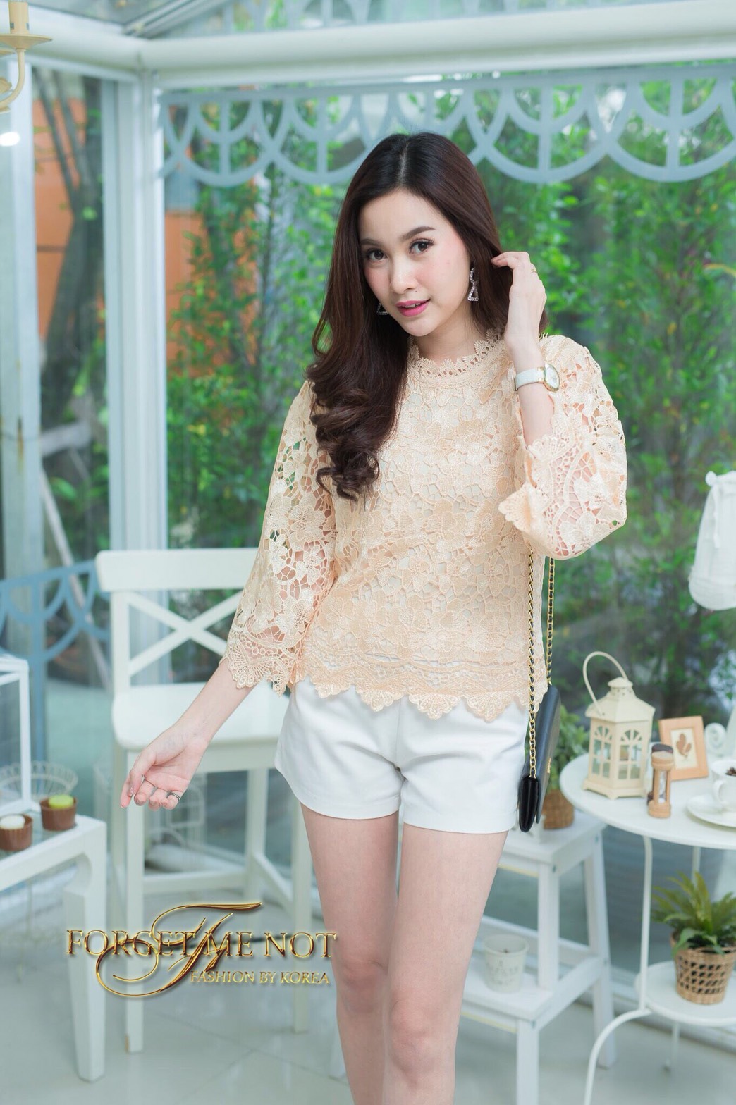 เสื้อลูกไม้ พร้อมส่ง เสื้อลูกไม้ฝรั่งเศส แขนบาน