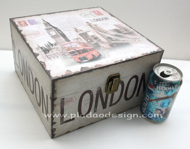 กล่องเก็บของทรงจตุรัส ขนาดกลาง ภาพวินเทจ London กับหอนาฬิกา