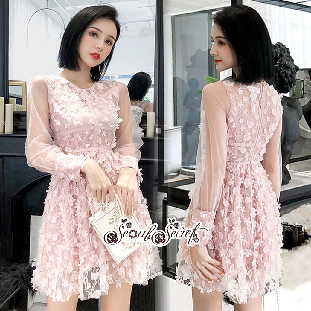 ชุดเดรสเกาหลี พร้อมส่ง เดรสลูกไม้ โทนสีชมพูหวานๆ