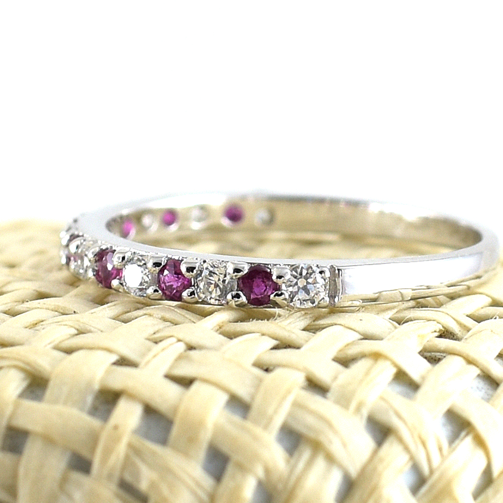 SKJewelryfactory แหวนเงินแท้ 92.5% ฝังพลอยทับทิมแท้ สไตล์เรียบหรู ER01238-RBY2