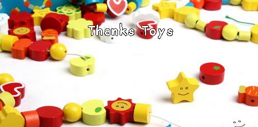 ร้อยเชือกลูกปัด Lacing beads with box ของ Yours Toys