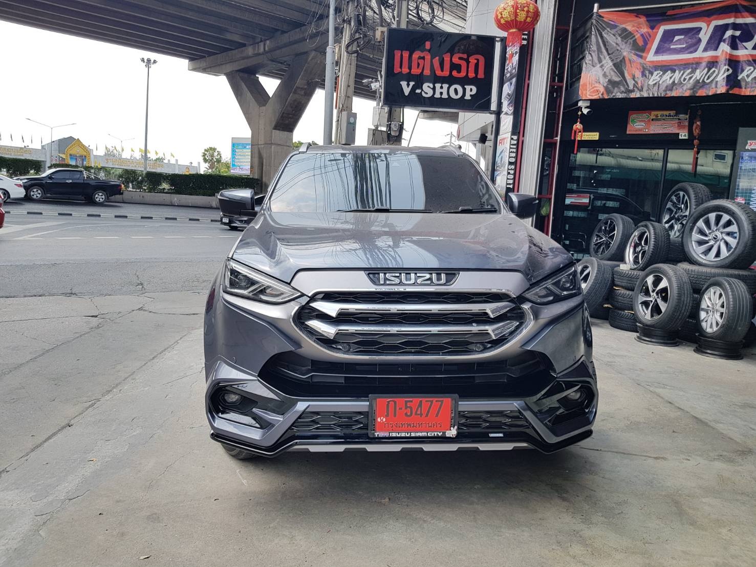 ชุดแต่ง ISUZU MU-X รุ่น Rbs sport 2 ชิ้น