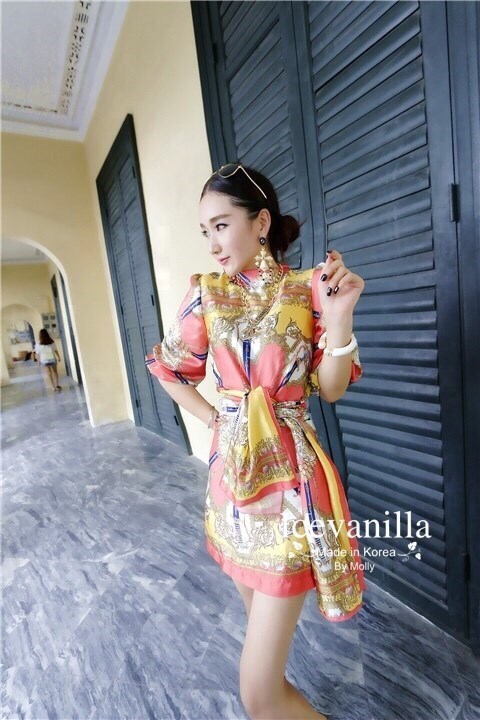 พร้อมส่ง เดรสเนื้อผ้าพิมพ์ลาย สีสันสวยงาม