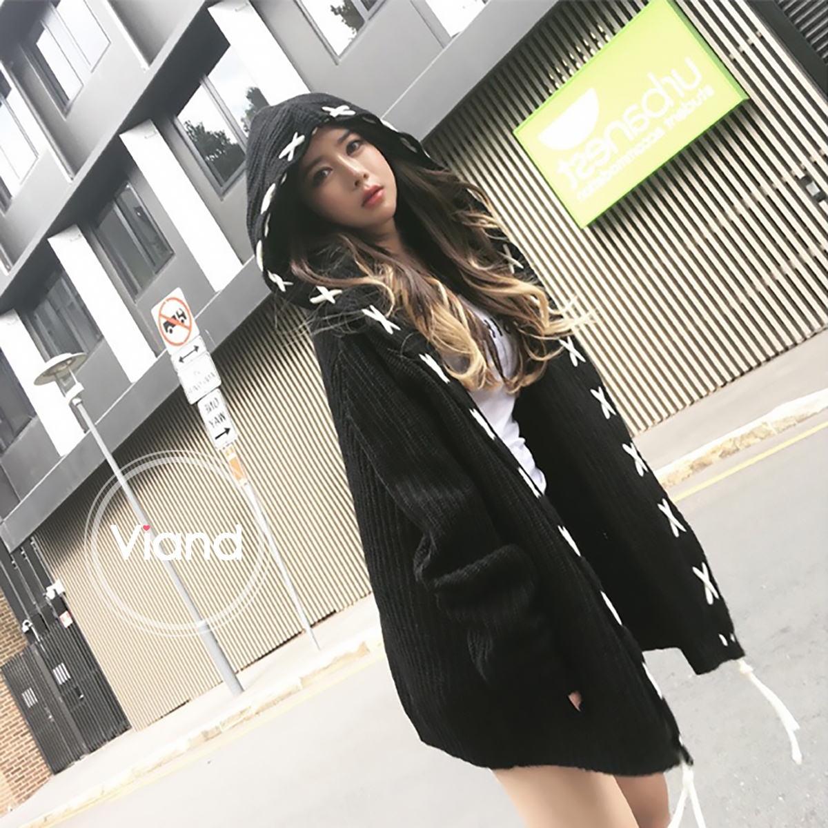 เสื้อผ้าเกาหลี พร้อมส่ง เสื้อคลุม ถักร้อยเชือกเปียรอบ