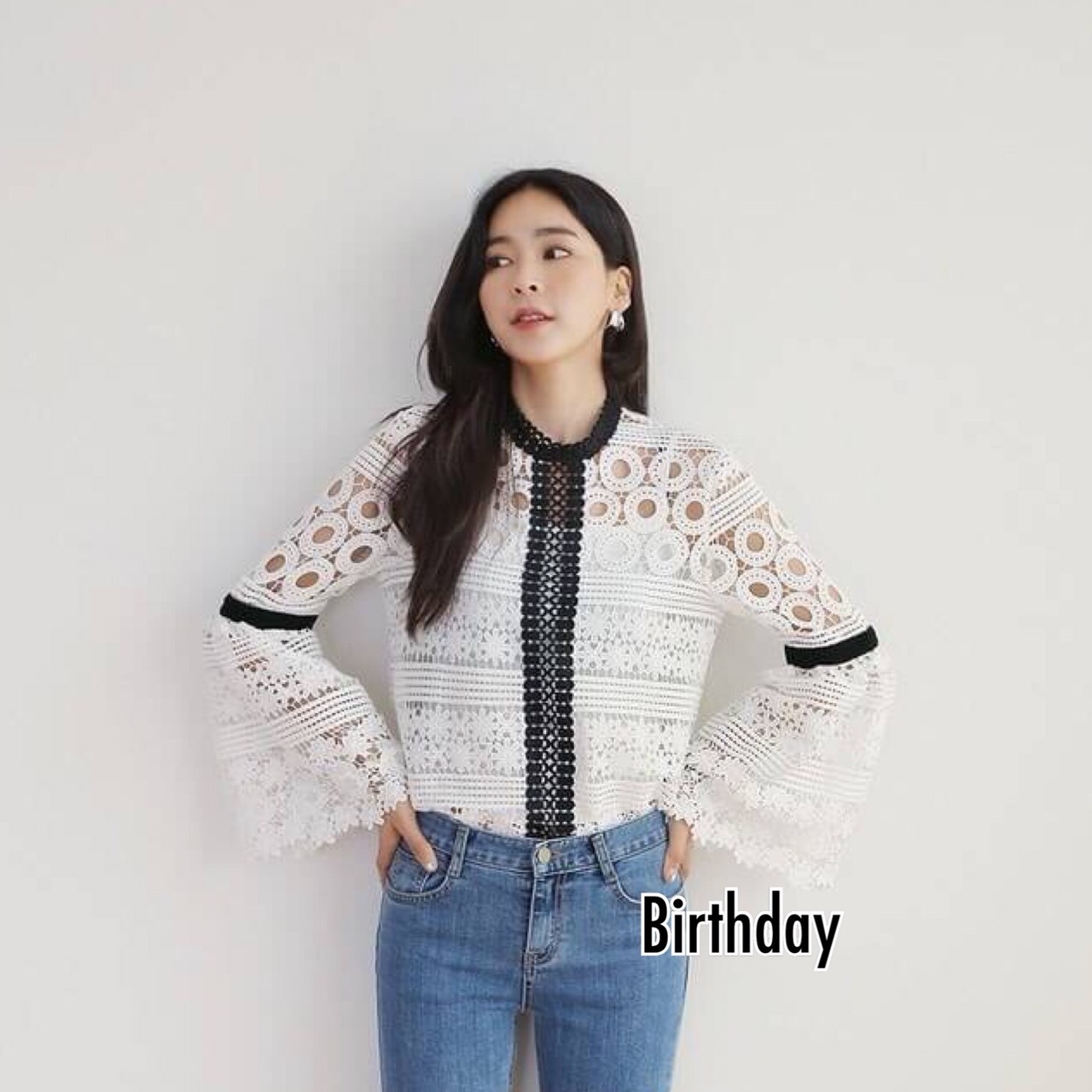 เสื้อลูกไม้ พร้อมส่ง เสื้อลูกไม้ แขนระบายพองสวย