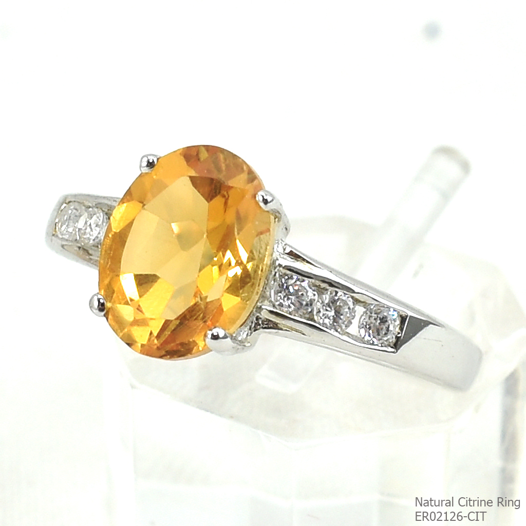 SKJewelryfactory แหวนเงินแท้ พลอยซิทรินแท้ ชูพลอยโดดเด่น ประดับด้วยเพชร ER02126-CIT