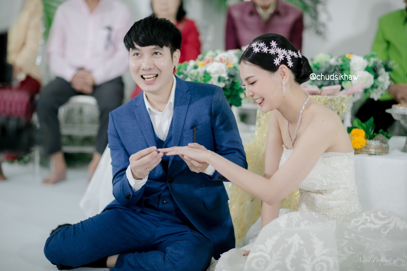 ที่คาดผมดาวเพชร รูปสินค้าจริงรีวิวแน่นมาก(ไม่อนุญาตให้ก็อปรีวิวไปใช้) คาดดาวใหญ่
