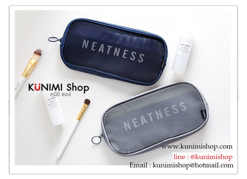 ระเป๋าใส่ของใช้ เครื่องสำอางค์ อุปกรณ์แต่งหน้า อุปกรณ์อาบน้ำ สบู่ โฟมล้างหน้า แปรงสีฟัน ยาสีฟัน เปิดหยิบใช้งานได้สะดวก พกพาเวลาเดินทางท่องเที่ยวต่างๆ เปิด-ปิดด้วยซิบ ด้านในมีช่องใส่สองช่อง