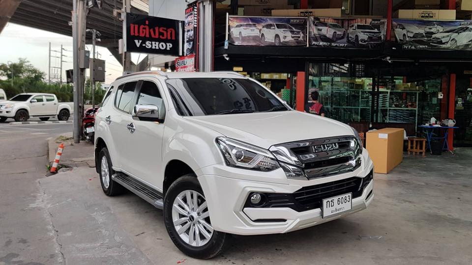isuzu Mu-x2017 ชุดแต่ง FD-J (ไม่มีท่อ )