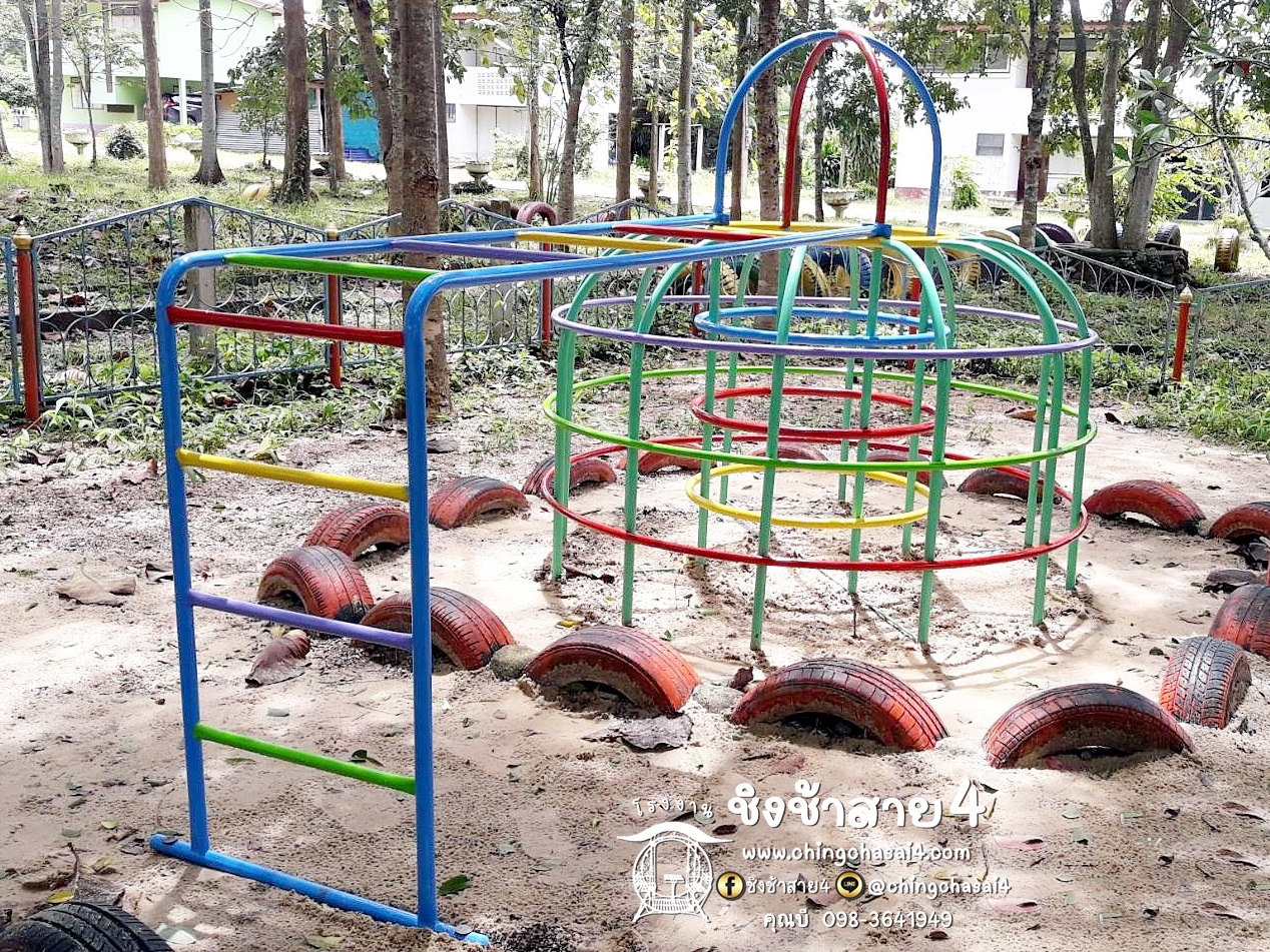 ปีนป่ายสุ่มไก่ใหญ่+บาร์โหน