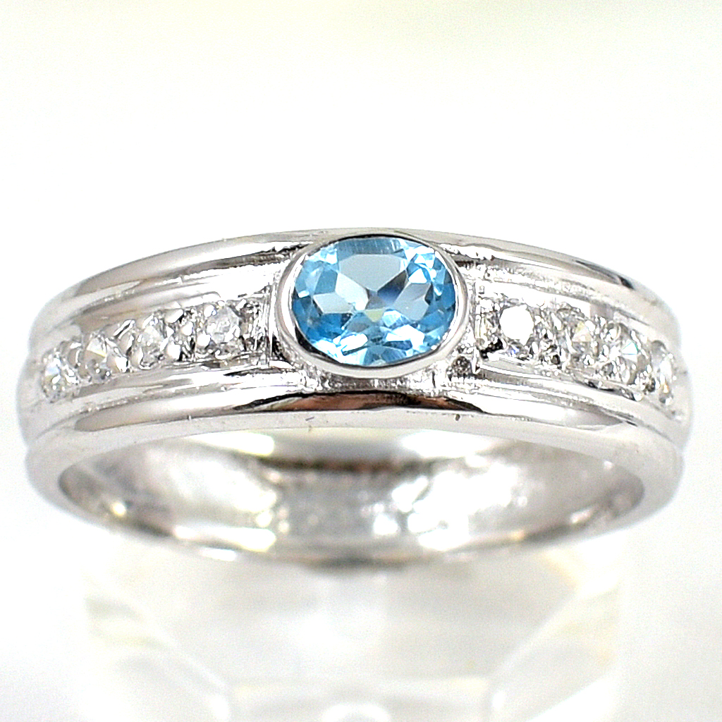 SKJewelryfactory แหวนเงินแท้ ฝังพลอยสวิสบลูโทปาซแท้ ประดับด้วยเพชร ใส่ได้ทั้งผช.และผญ. ER02011-SBT