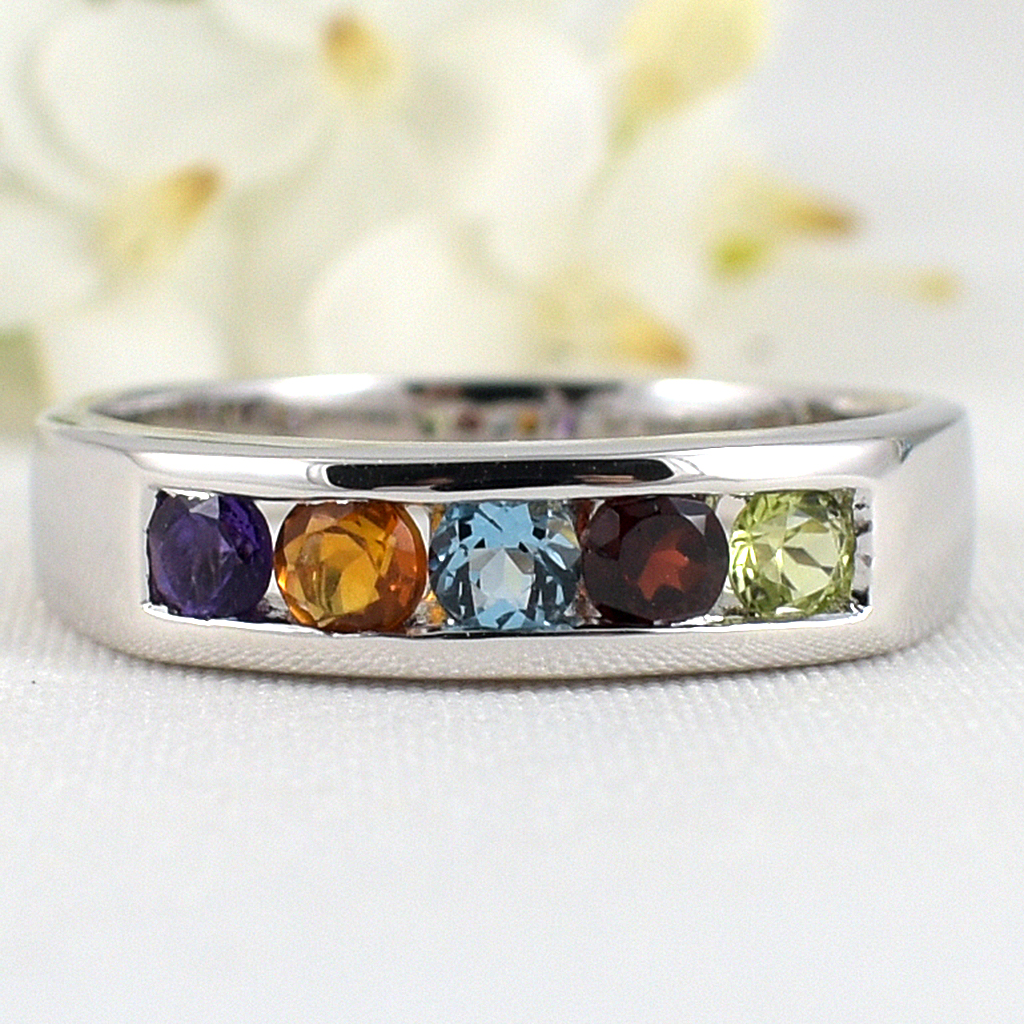 SKJewelryFactory แหวนแถวเงินแท้ พลอยแท้คละสี ตัวเรือนทำจากเงินแท้อย่างดี ER00690-MCG