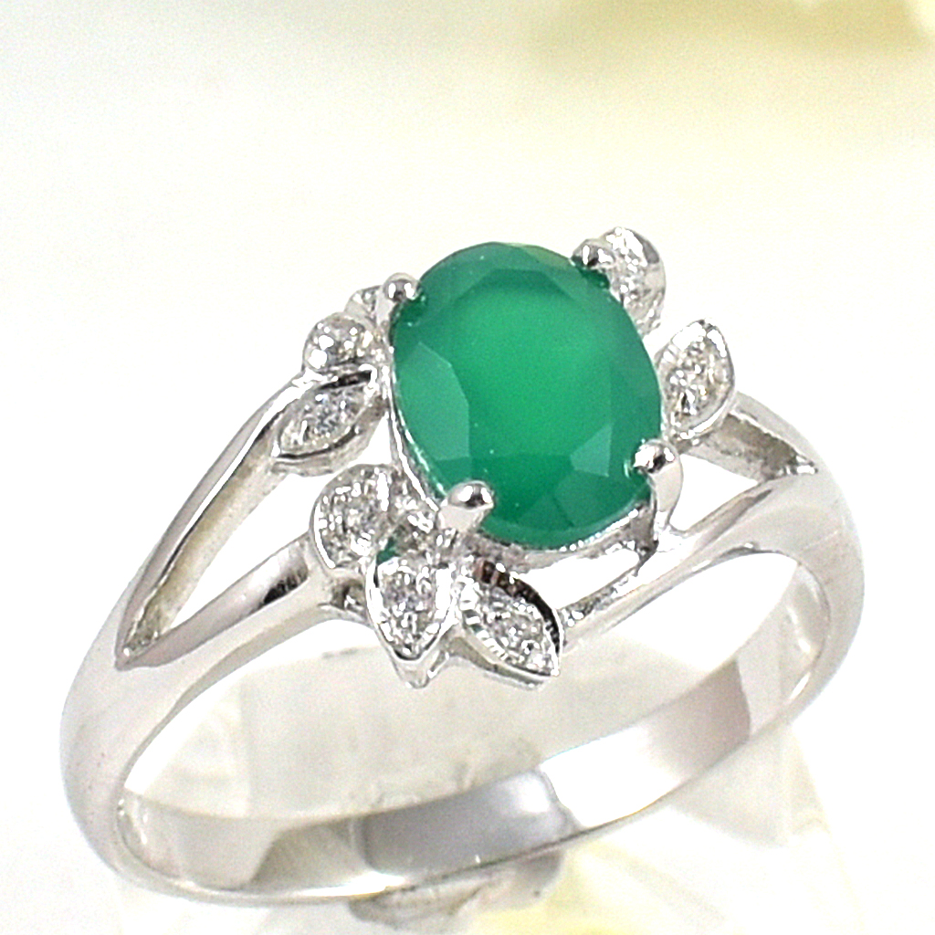 SKJewelryFactory แหวนพลอยกรีนอะเกทแท้ ล้อมเพชร ทรงนี้ใส่นิ้วกลางสวย ขายดีมากๆ ER01139-GAG