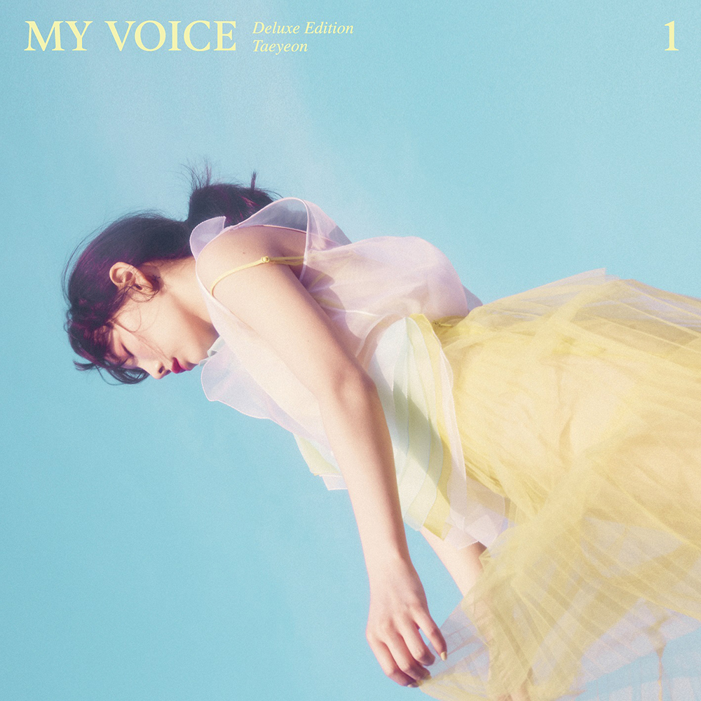 [Pre] Tae Yeon : 1st Album - My Voice (Deluxe Edition) (Random Ver.)