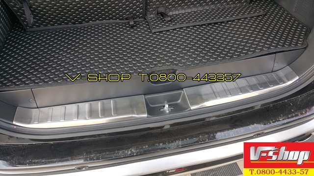2113 กันรอยท้ายเลสแท้ๆๆ ตัวใน 2 ชิ้น New Pajero sport