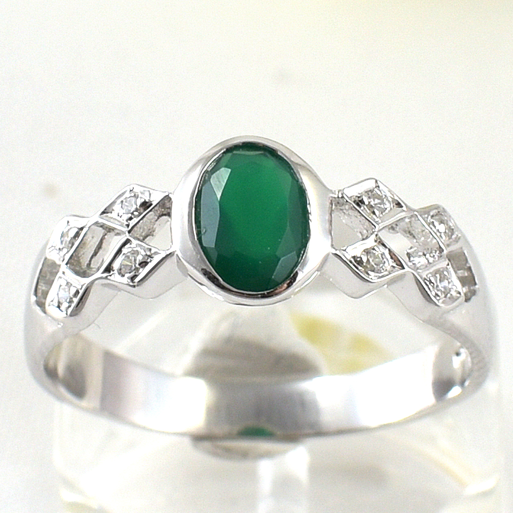 SKJewelryFactory แหวนพลอยกรีนอะเกทแท้ สีเขียวมรกต ER01402-GAG