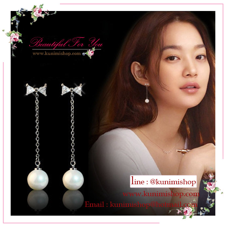 SK011 ต่างหูแฟชั่น ตุ้มหูสีเงิน ประดับด้วยเพชร และมุข สวยน่ารัก งานสวยคะ ขนาดยาว 6 ซม.