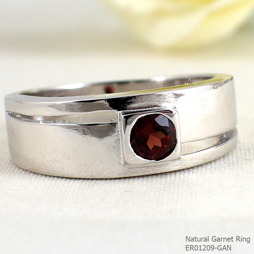 SKJewelryFactory แหวนปลอกมีด พลอยโกเมนแท้ สไตล์แหวนปลอกมีด ER01209-GAN