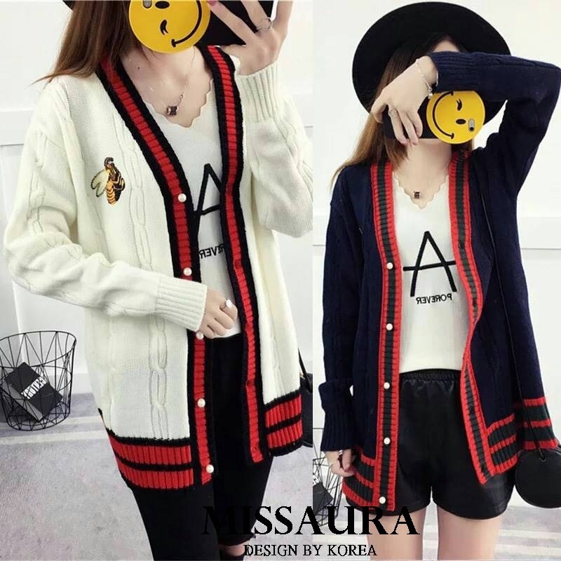 เสื้อเกาหลี พร้อมส่ง เสื้อคลุมไหมพรม งานปักผึ้ง