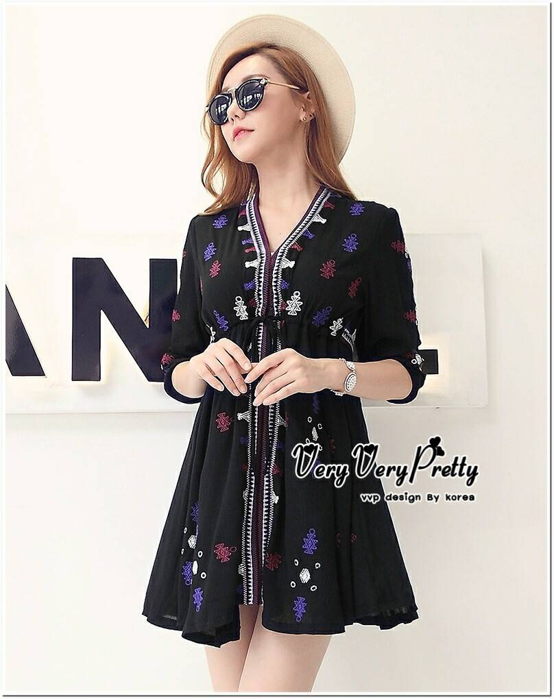 พร้อมส่ง มินิเดรสโทนสีดำปักลายสไตล์โบฮีเมี่ยน
