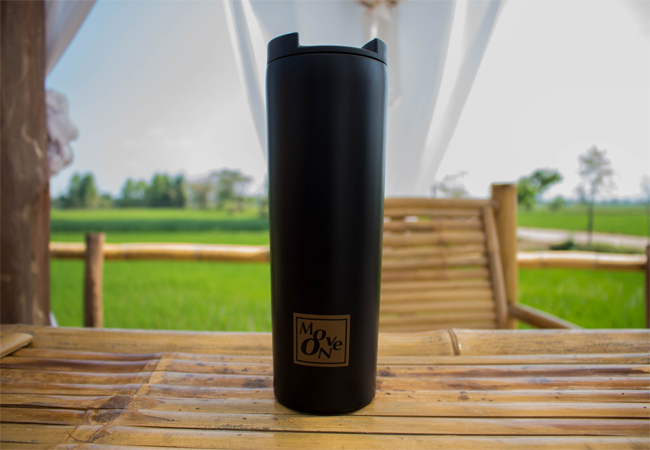 ขวดน้ำเก็บความร้อน ความเย็นแบบฝาสูญญากาศ กันน้ำหกได้ 100 %g เก็บความร้อนเย็นได้นาน ยี่ห้อ Move On ขนาด 16 Oz.