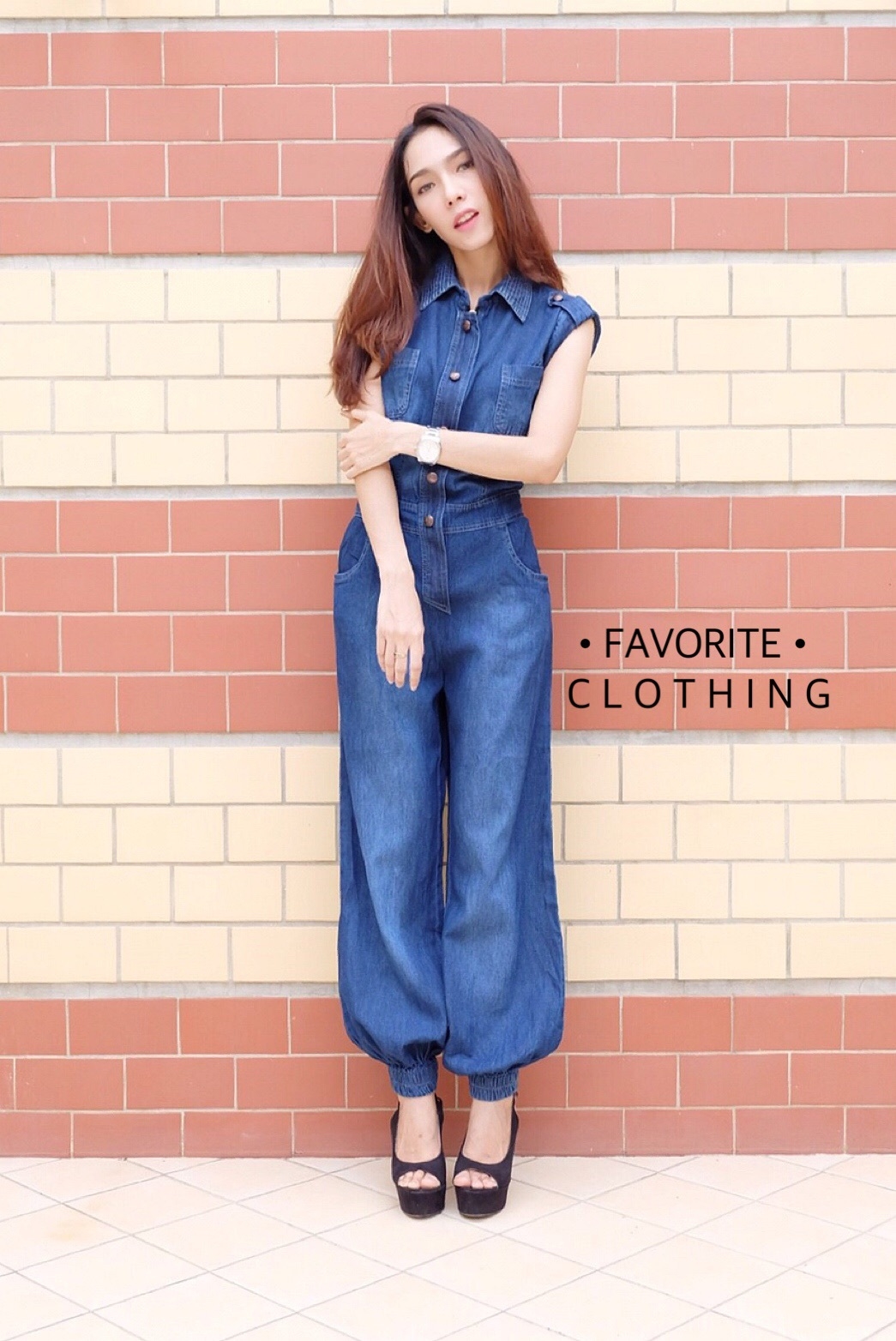 เสื้อผ้าเกาหลี พร้อมส่ง จั้มสูทยีนส์ ขาจั้ม