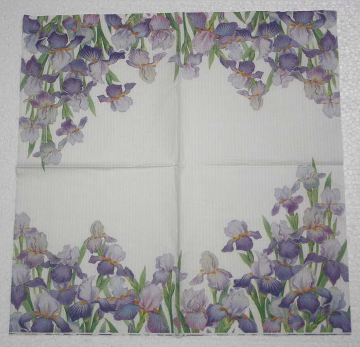แนวภาพดอกไม้ ช่อดอกไอริส สีม่วง Iris เป็นภาพเข้ามุม กระดาษแนพกิ้นสำหรับทำงาน เดคูพาจ Decoupage Paper Napkins ขนาด 33X33cm