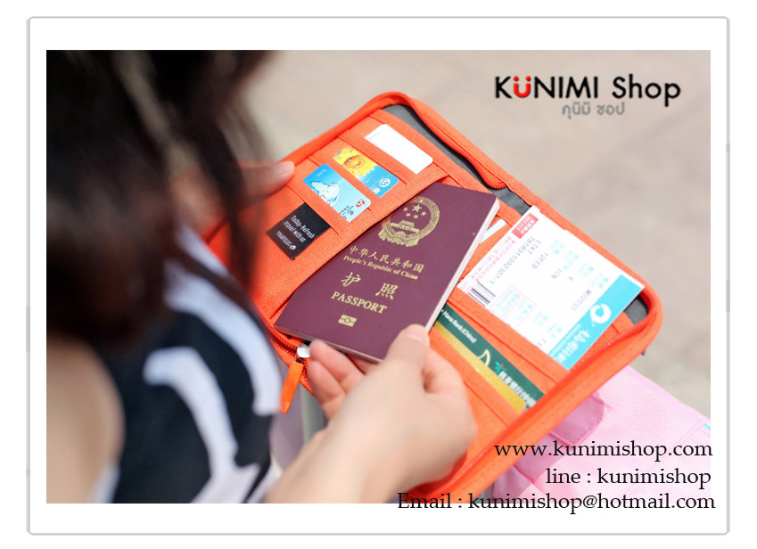 กระเป๋าถือใส่เงิน พาสปอร์ต นามบัตร บัตรATM มือถือ เอกสารต่างๆ หรือใส่ของจุกจิก มีซิปเปิดปิด ด้านใน มีช่องให้ใส่บัตรและเอกสารมากมา และมีช่องซิบไว้ใส่ของสำคัญ มีช่องเสียบปากกา ผ้าสวย งานคุณภาพคะ ขนาดกระทัดรัด ง่ายต่อการพกพา