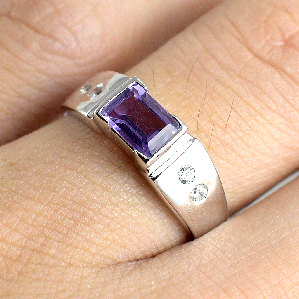 SKJewelryFactory แหวนเงินแท้ ฝังพลอยแอมิทิสต์แท้ พลอยเหลี่ยม ประดับเพชร ER02351-AMT