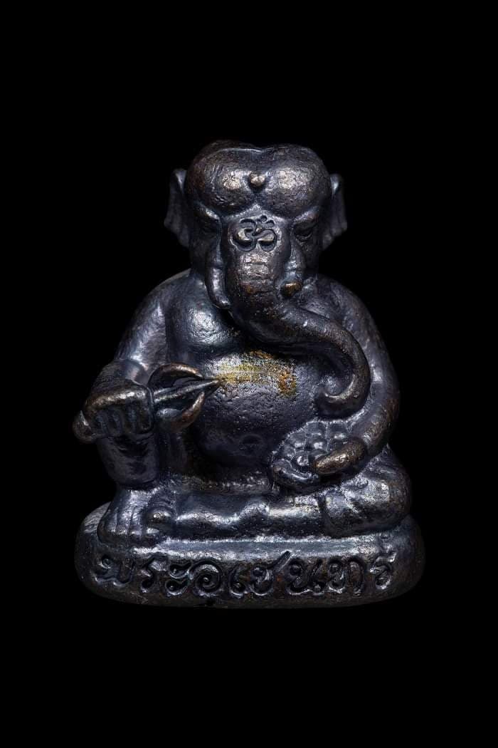 พระอุเชนทร์คู่บารมี พ่อท่านคล้าย คู่วัดสวนขัน เทวรูปศักดิ์ศิษย์แห่งแดนใต้