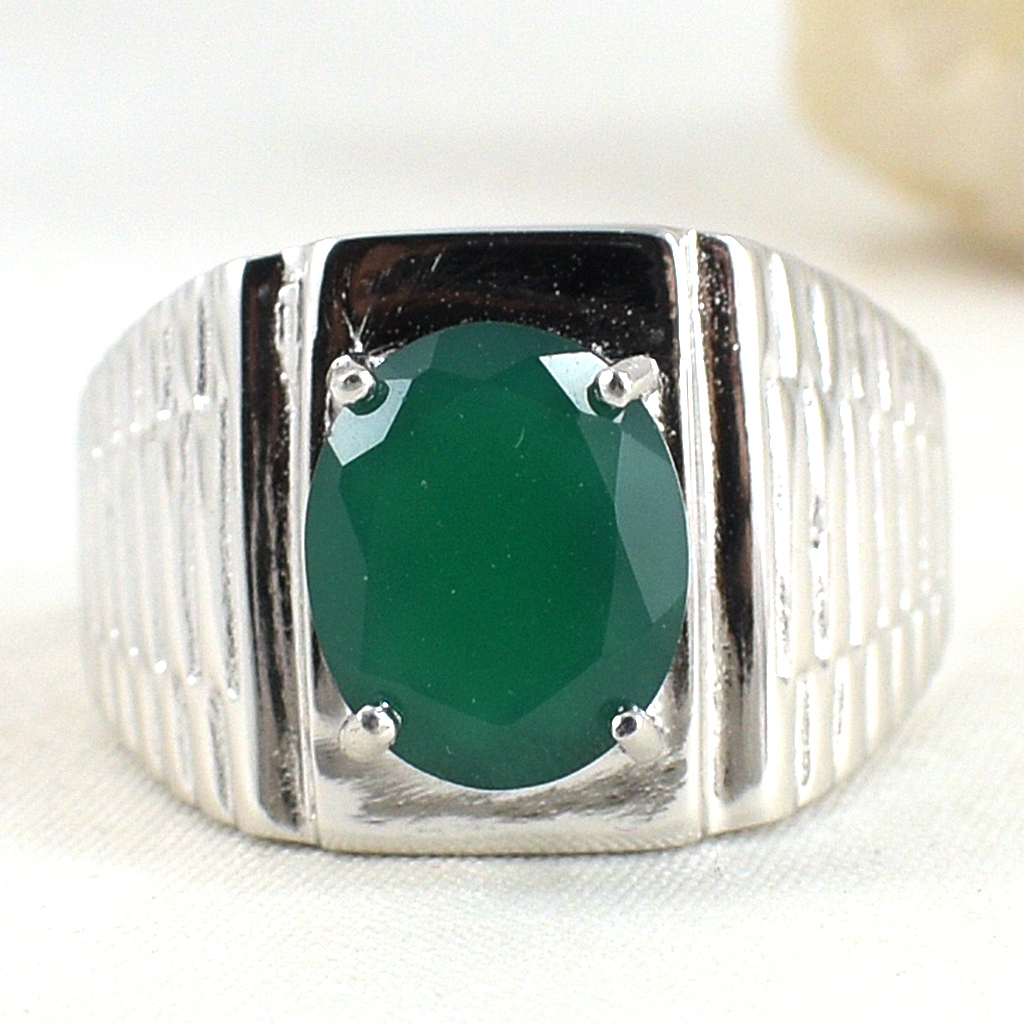 SKJewelryFactory แหวนชาย สไตล์แหวนเม็ดเดี่ยว พลอยแท้สีเขียวดุจดั่งมรกต MR00448-GAG
